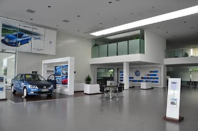 買車去4S店和二級代理經(jīng)銷商,哪個更劃算?后悔不早點知道